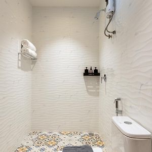Chambre Standarde Lit Queen-Size
